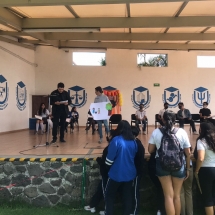 unila-teatro-atril-2